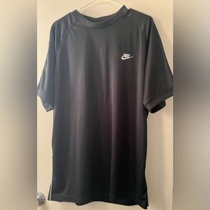 Nike black t-shirt in size XXL